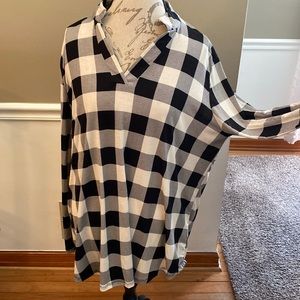 White and black buffalo check tunic